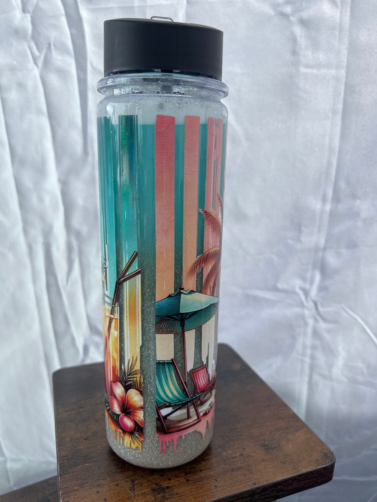 RTS. Beach acrylic glitter sand snow globe 18oz