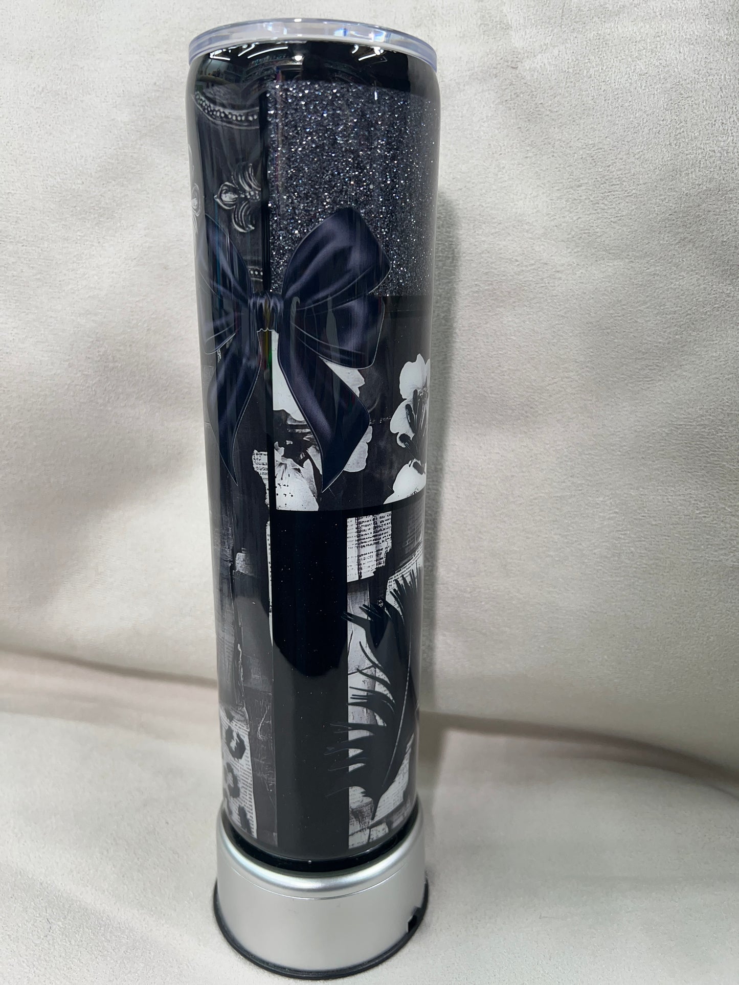RTS. Black monochrome tumbler MakeHerRoom challenge 30oz