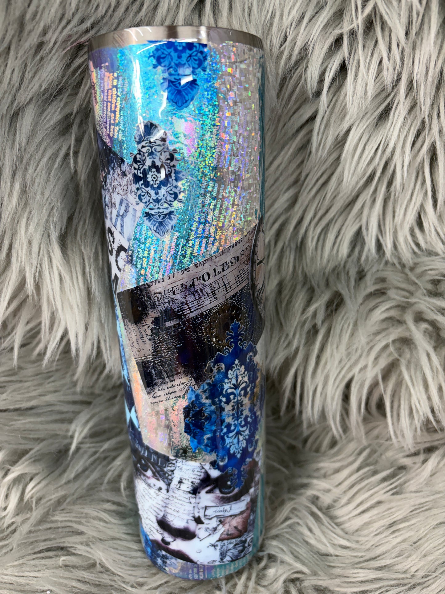 RTS - blue distressed face tumbler 32oz plump tipsy