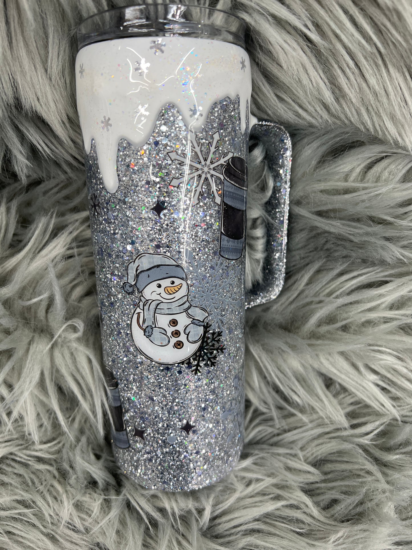 RTS. Snow drip coffee latte handle tumbler. 20oz Hoggdle skinny straight