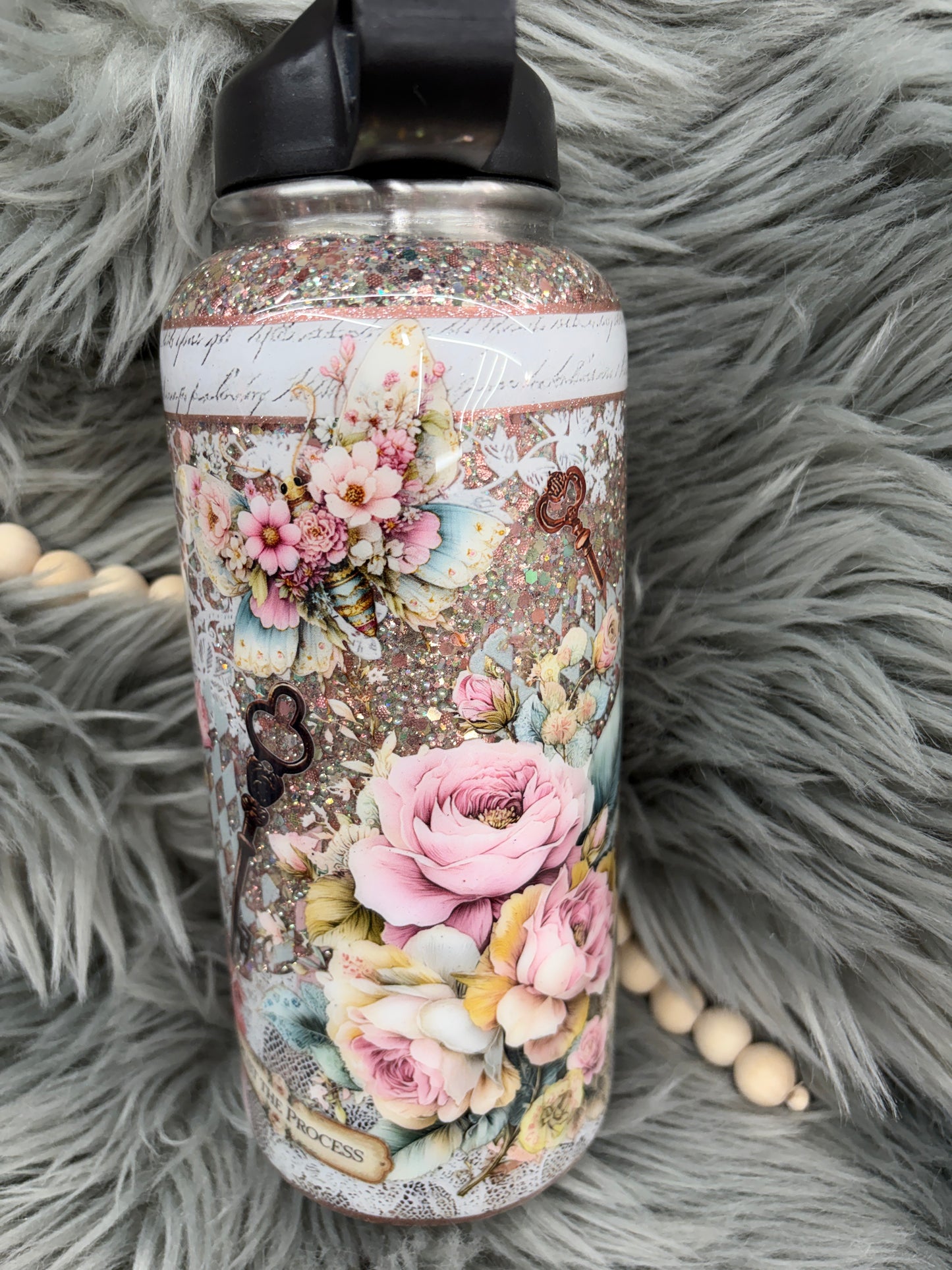 New - lace beauty 32oz hydro bottle