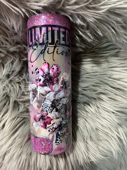 RTS. Pink glitter limited edition throwdown 30oz skinny straight