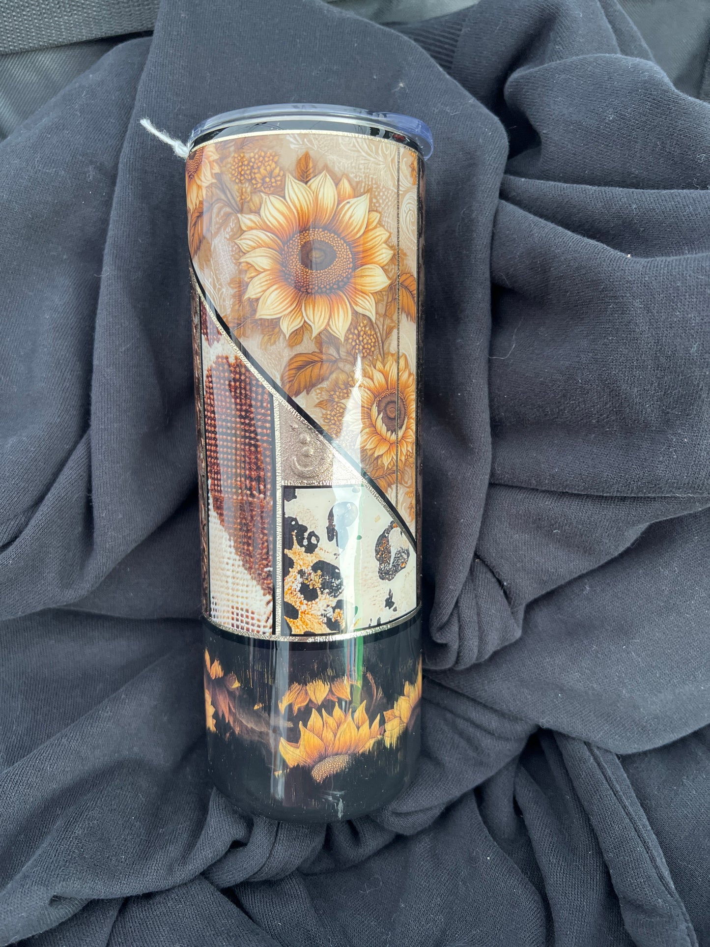 RTS.  Sunflower western floral 20oz
