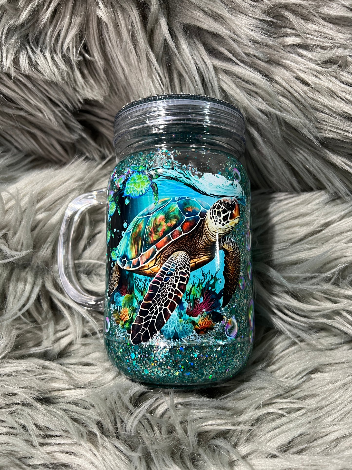 RTS.  Sea Turtle glitter acrylic snow globe 20oz