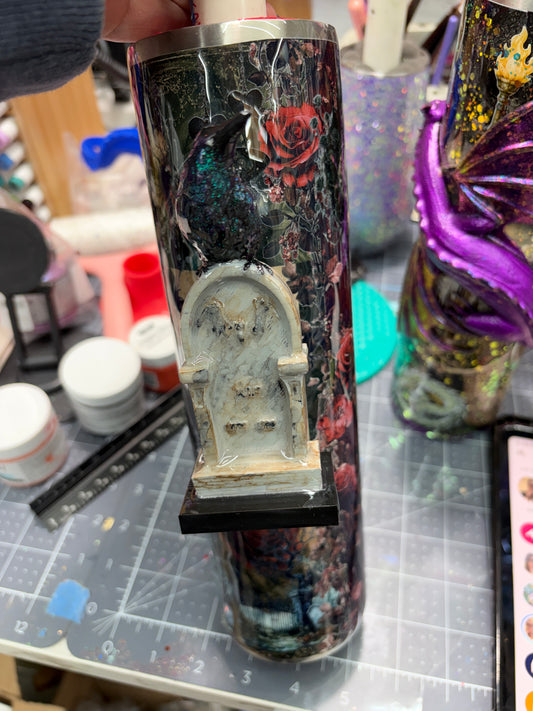 New-In process. Cemetery girl and raven with 3d handle 32oz plump tipsy