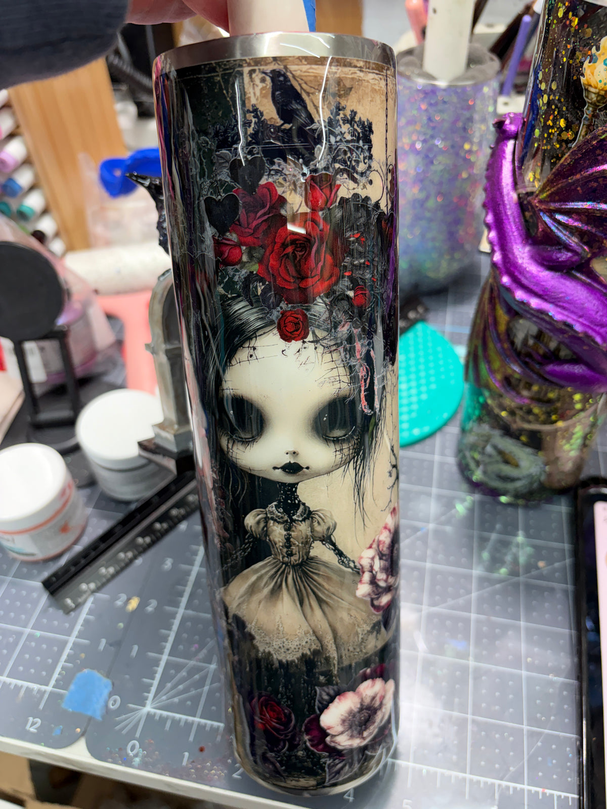 New-In process. Cemetery girl and raven with 3d handle 32oz plump tipsy