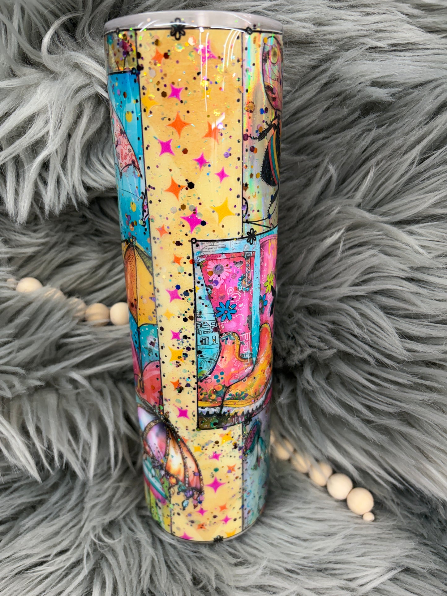 New - let it rain tumbler 32oz plump tipsy