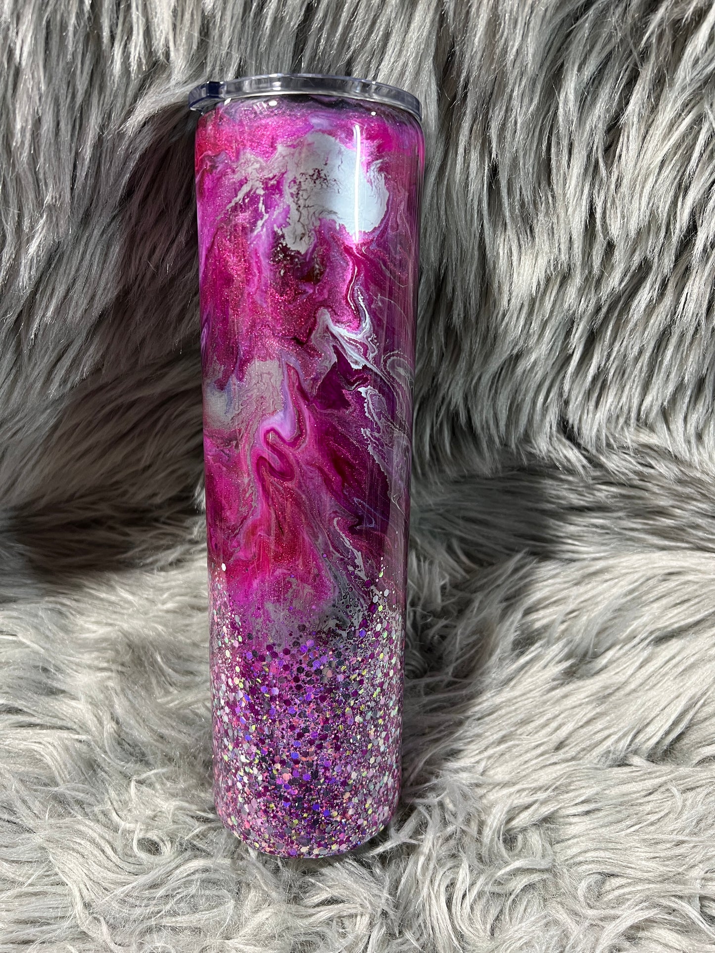 RTS. Pretty Girl junk in the trunk on 32oz plump tipsy