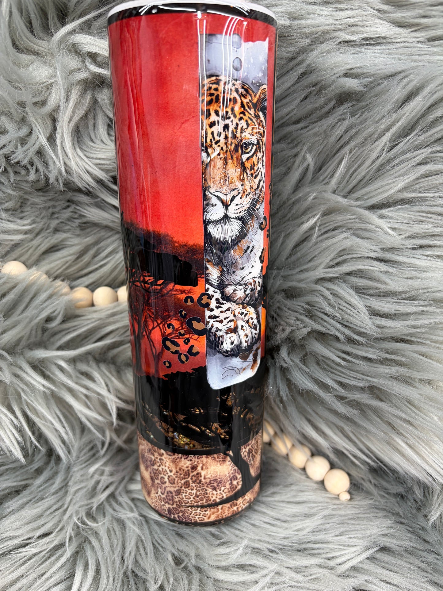 New - safari tumbler 32oz plump tipsy