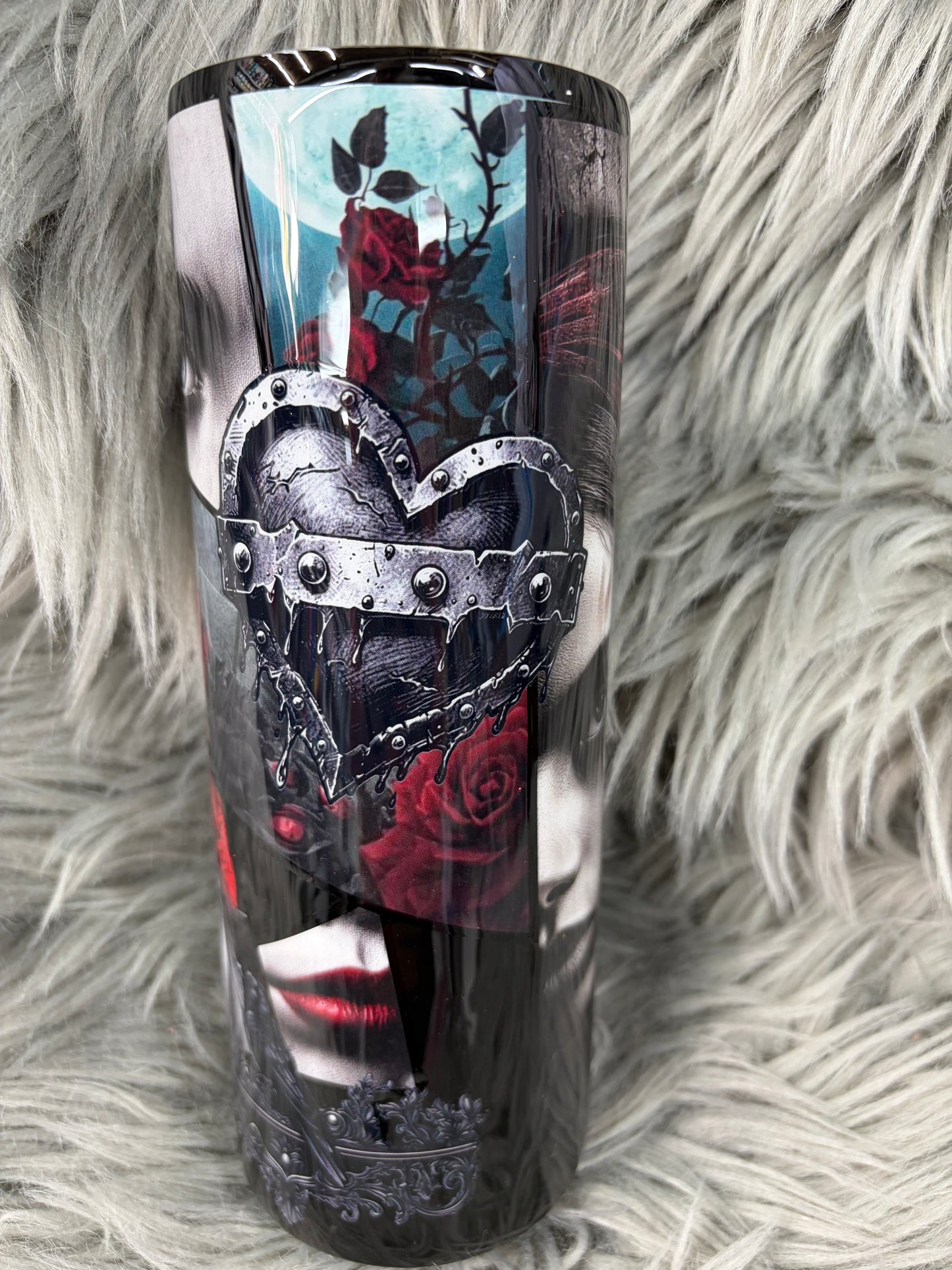 RTS. Red faces 24oz tipsy tumbler