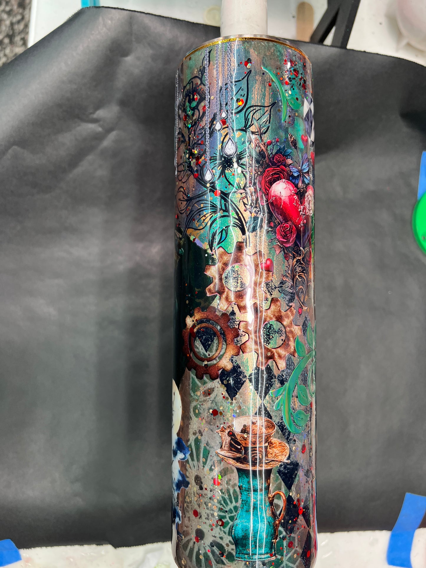 In process teal gold checked dark Alice  - tumbler 32 tipsy