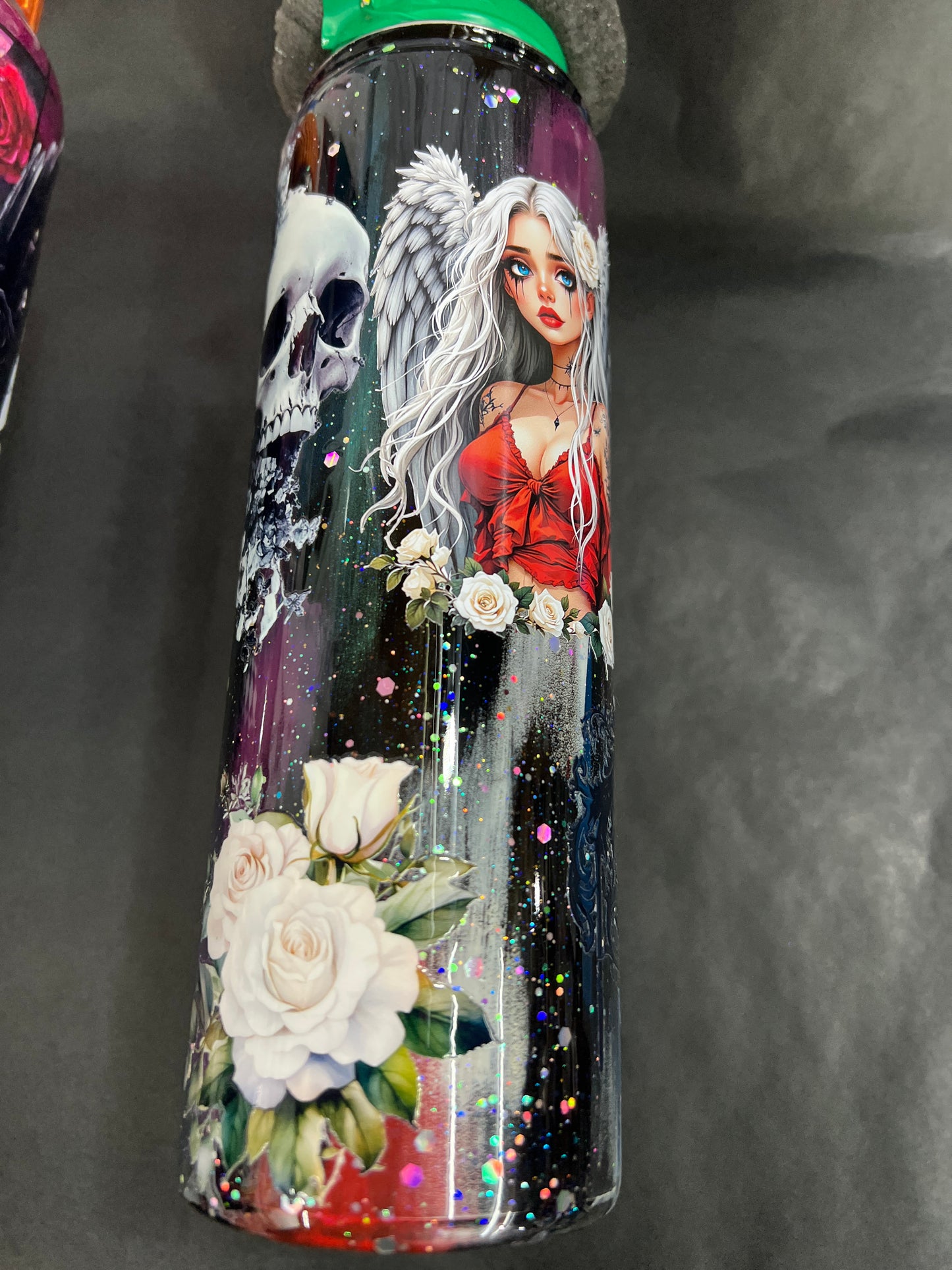 *anna-vic only* In process - light and dark angels 25oz duo hydro bottle