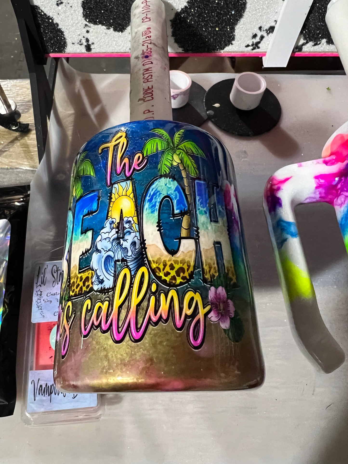 Clearance-RTS. The Beach is Calling 10oz shortie low ball