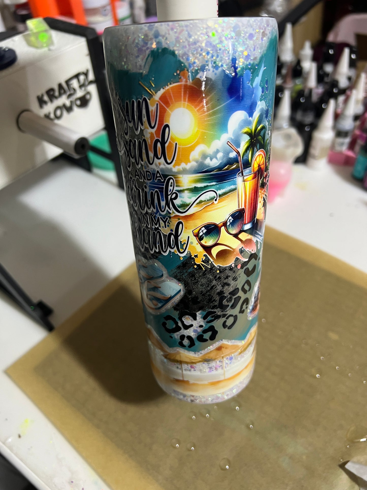 Clearance-RTS.  Sun sand and a drink in my hand glitter peekaboo beach 20oz skinny