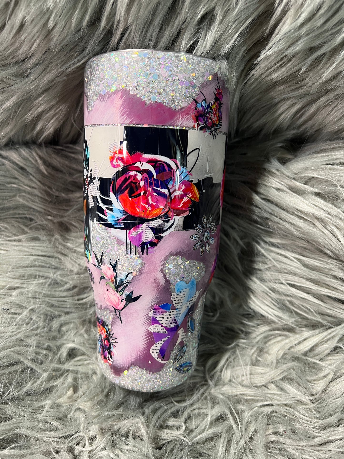 RTS. Flamingo-Owl checkerboard distressed Throwdown 24oz curve Hoggdle