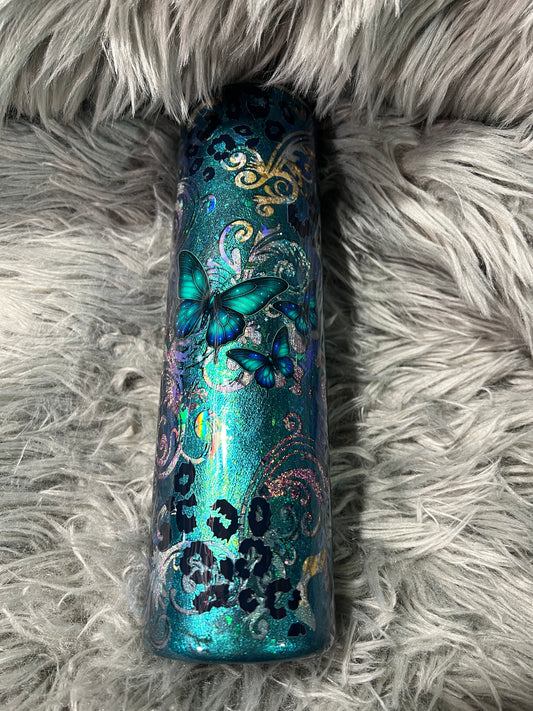 Rts. Butterfly Wild child teal blue green color shift 32oz plump tipsy