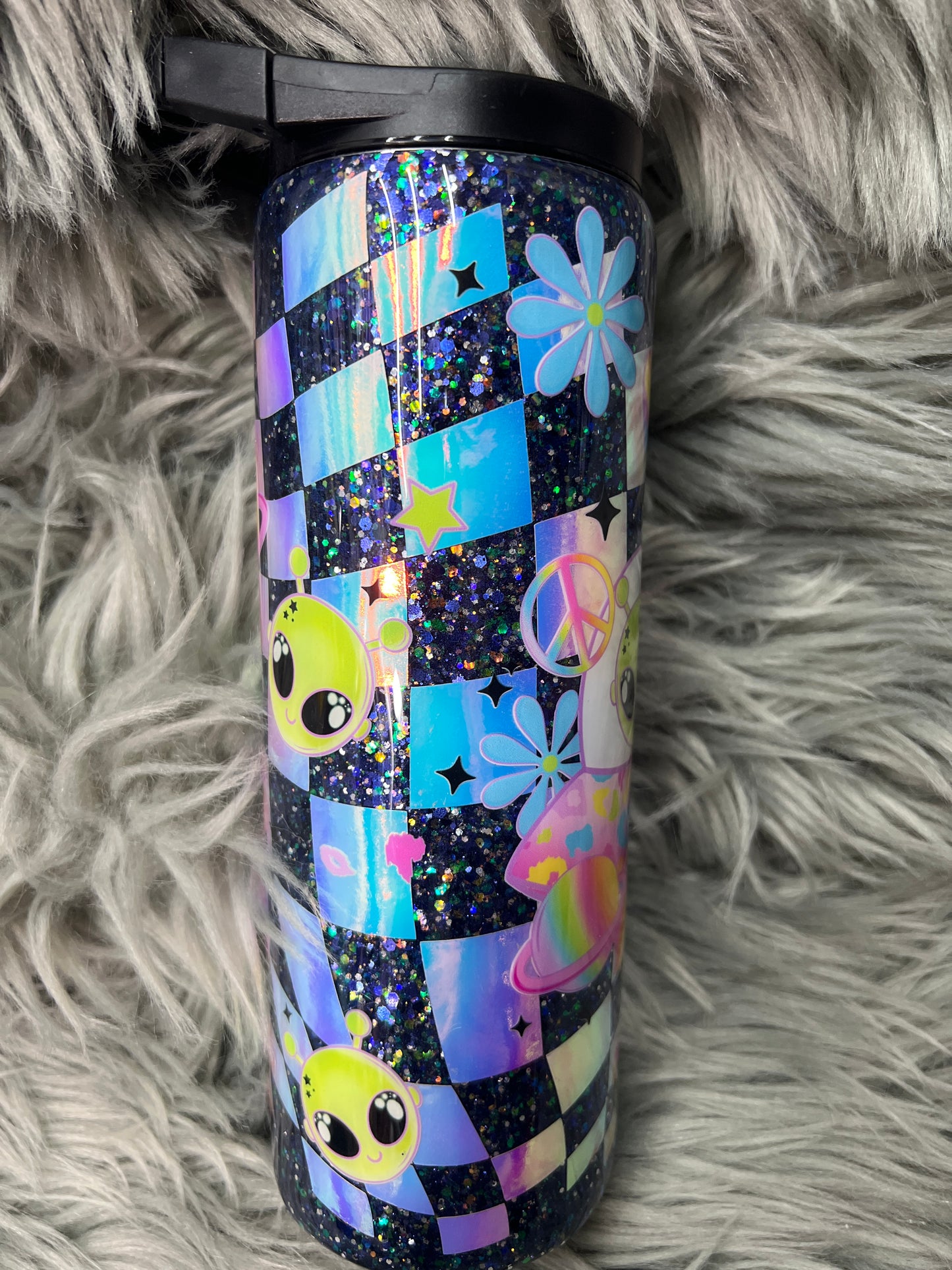 New RTS.  Glitter glow in the dark alien in outer space 20oz duo