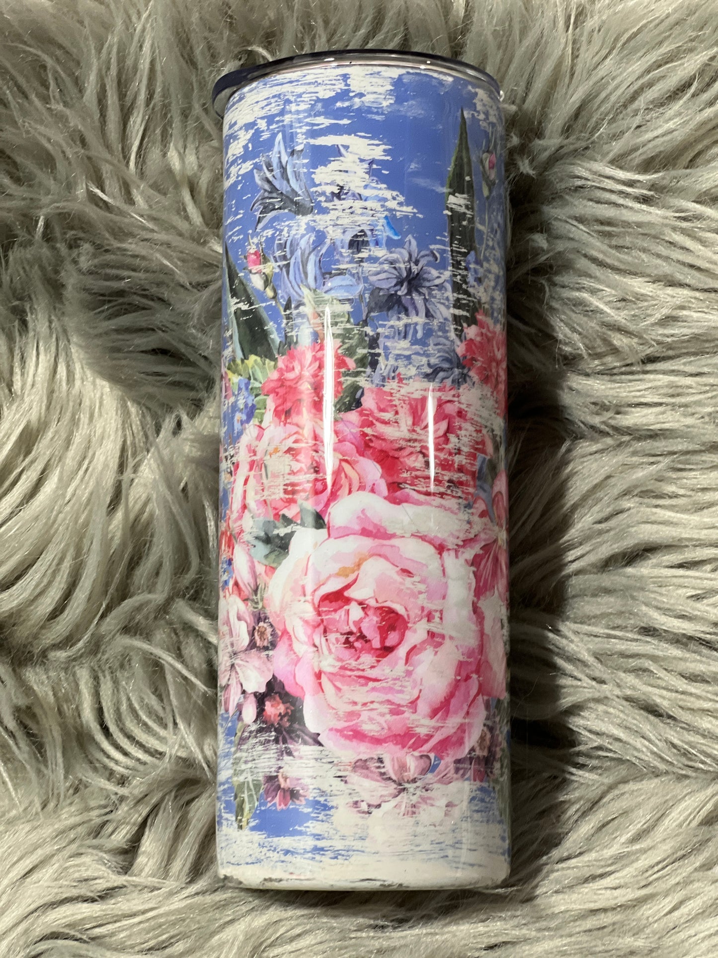 Clearance-RTS.  Distress Roses 20oz
