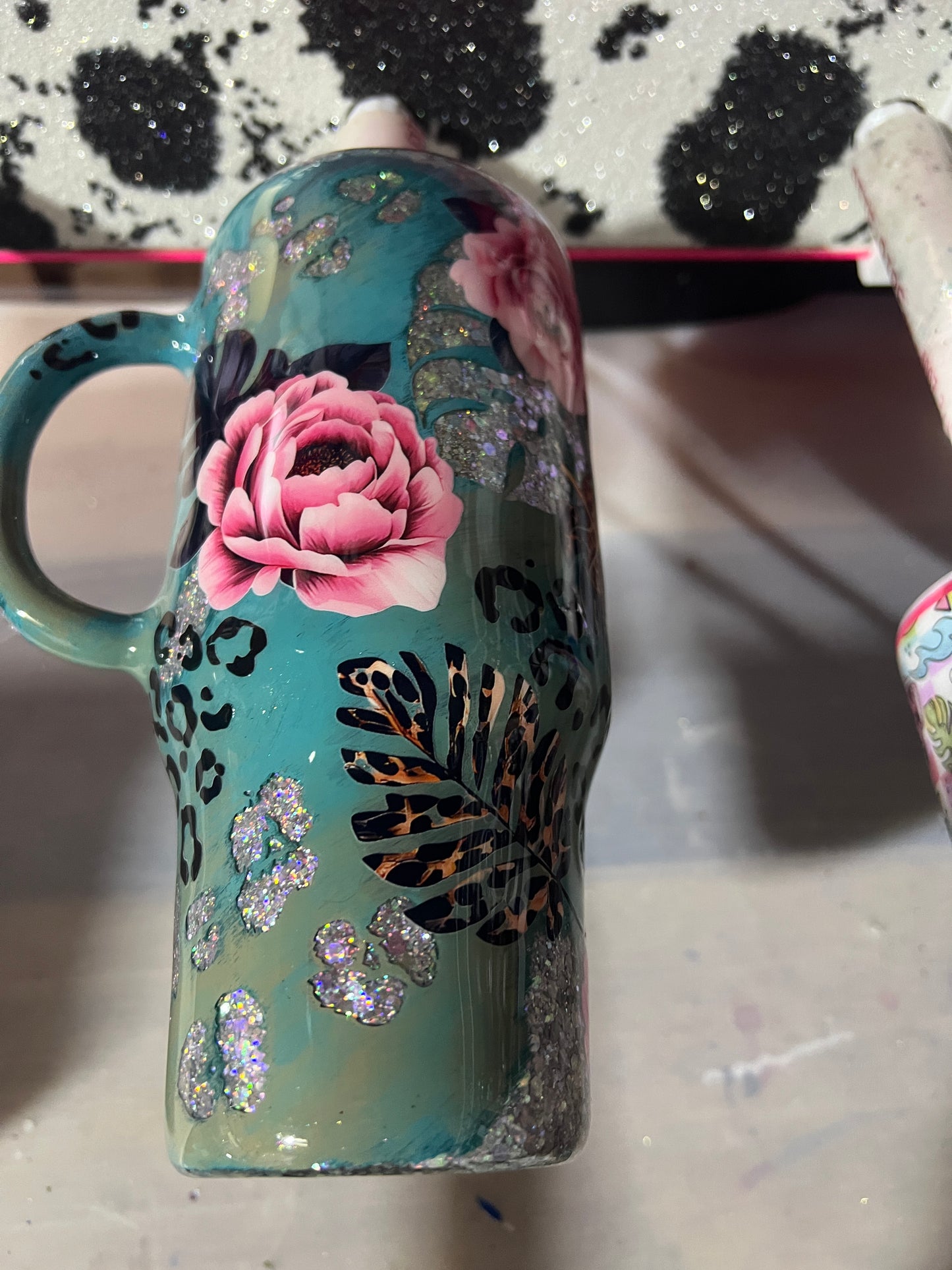 RTS.  pink monstera cheetah peekaboo 24oz Tipsy travel mug with Handle